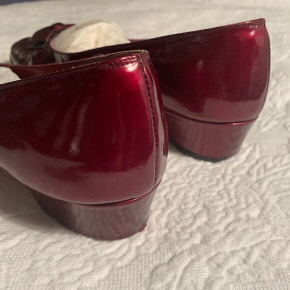 Women's Vintage Red Salvatore Ferragamo Shoes - Picture 10 of 11